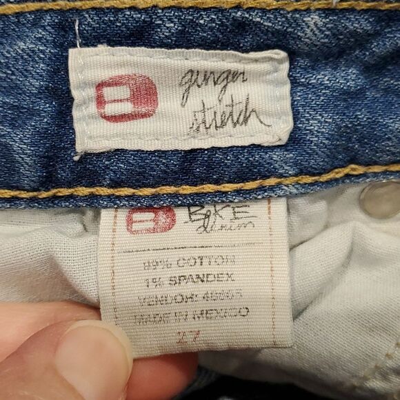 BKE Sz 27 Ginger Stretch Lightwash Bermuda Denim Shorts 624 - Picture 6 of 7